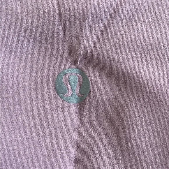 lululemon athletica Dusty Pink cropped Align Leggings - Picture 2 of 3